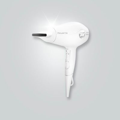 Uscator de par ROWENTA Volumizer CV6130F0, 1800W, 3D Volume Booster, jet de aer rece, generator de ioni, Alb/argintiu Uscator de par ROWENTA Volumizer CV6130F0, 1800W, 3D Volume Booster, jet de aer rece, generator de ioni, Alb/argintiu